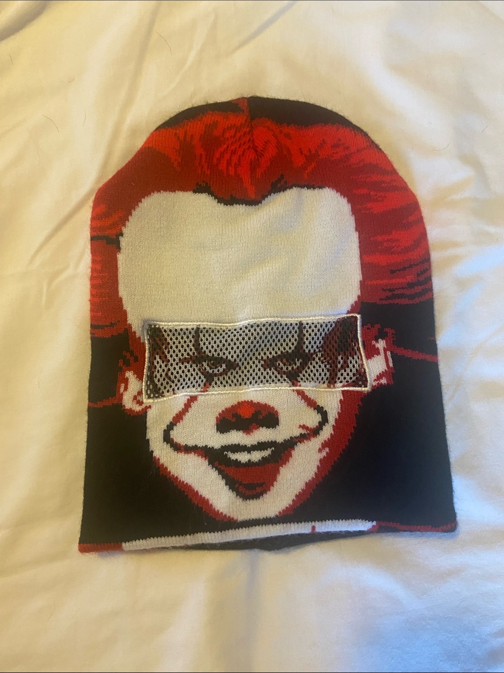 Black & Red Graphic Face Balaclava Beanie - Pennywise from It